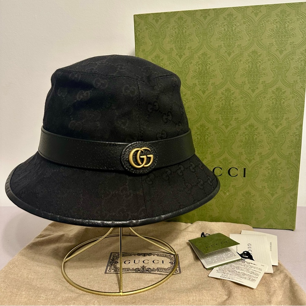 GUCCI Original GG canvas bucket hat - M